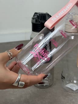 Botella Masha por mayor (Pack de 12 unidades a $120 c/u) - imagen
