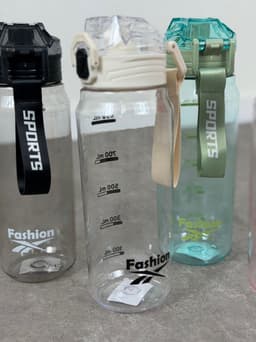 Botella Masha por mayor (Pack de 12 unidades a $120 c/u) - imagen