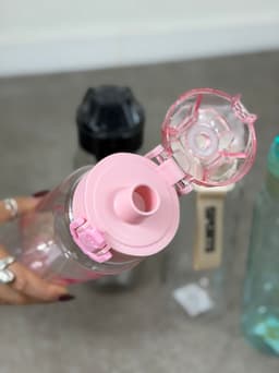 Botella Masha por mayor (Pack de 12 unidades a $120 c/u) - imagen