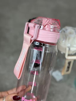 Botella Masha por mayor (Pack de 12 unidades a $120 c/u) - imagen